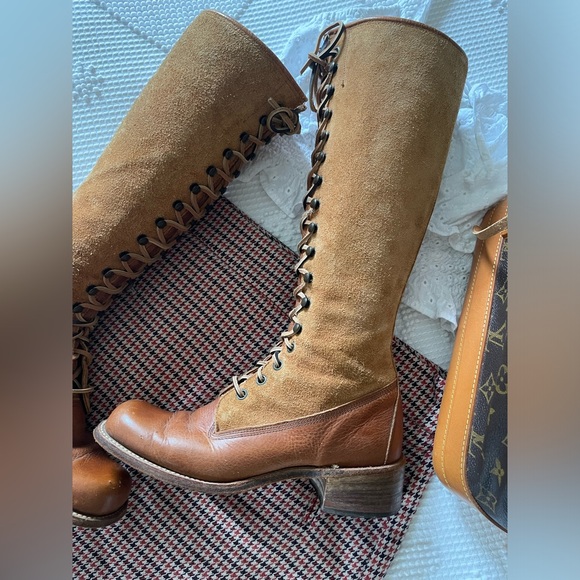 FRYE | Black Label Campus Suede Lace Up Boots - Picture 2 of 8